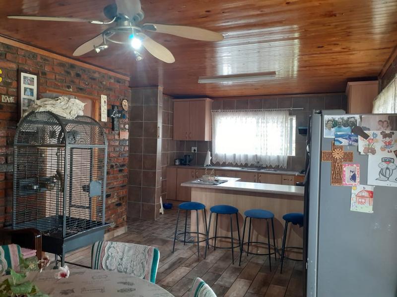 2 Bedroom Property for Sale in Albertinia Western Cape